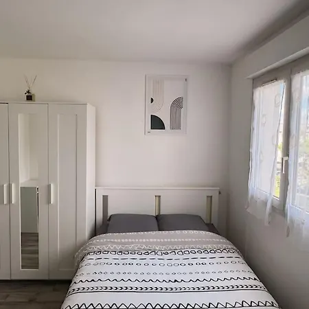 Luxurious And Stylish Studio Between Disney & Paris Champs-Sur-Marne Exterior photo