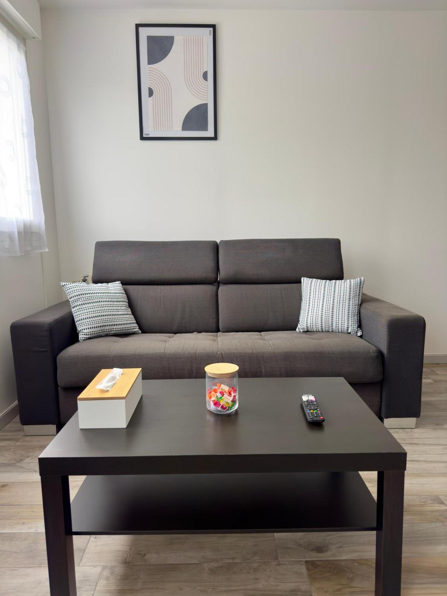 Luxurious And Stylish Between & Paris Apartment Champs-Sur-Marne